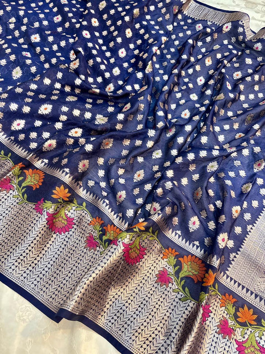 Beautiful Banarasi Saree in Soft Silk Fabric